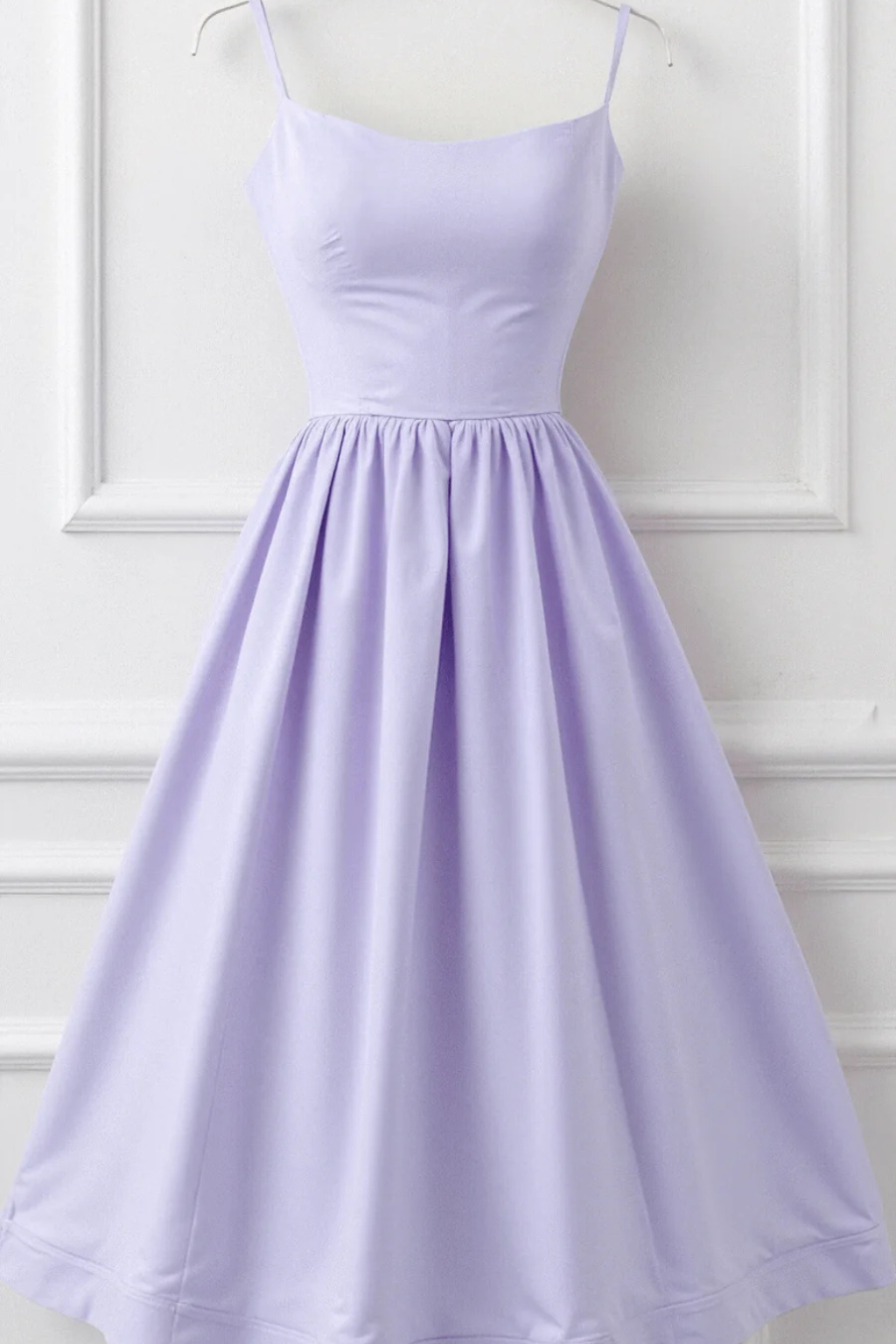 Aurevia – Vestido Midi Línea A Estilo Ascot para Boda