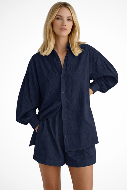 Darla – Conjunto de Camisa Broderie Oversize y Shorts de Verano