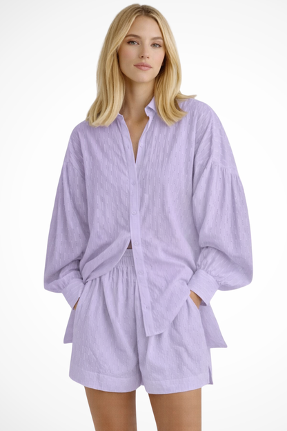 Darla – Conjunto de Camisa Broderie Oversize y Shorts de Verano