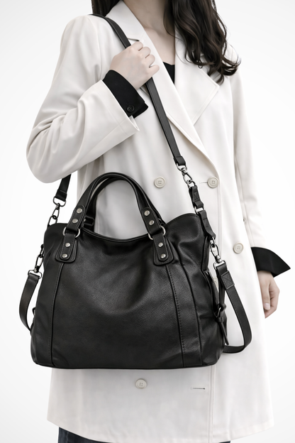Elowen – Bolso de Hombro con Tachuelas Decorativas