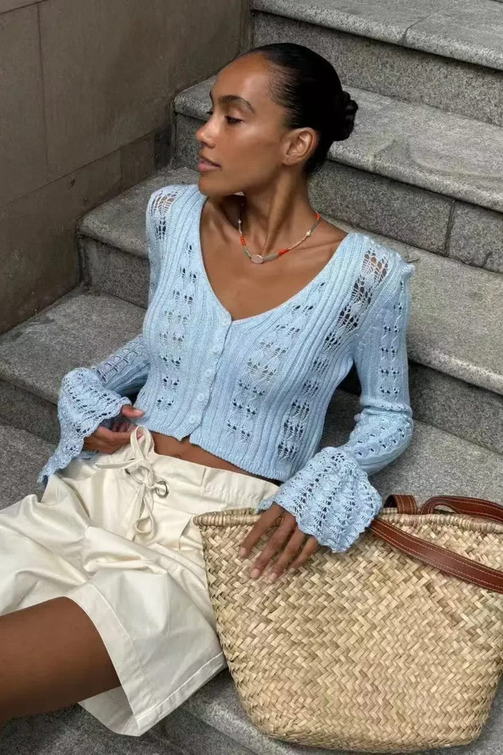 Daphne – Cárdigan de Crochet con Manga Campana