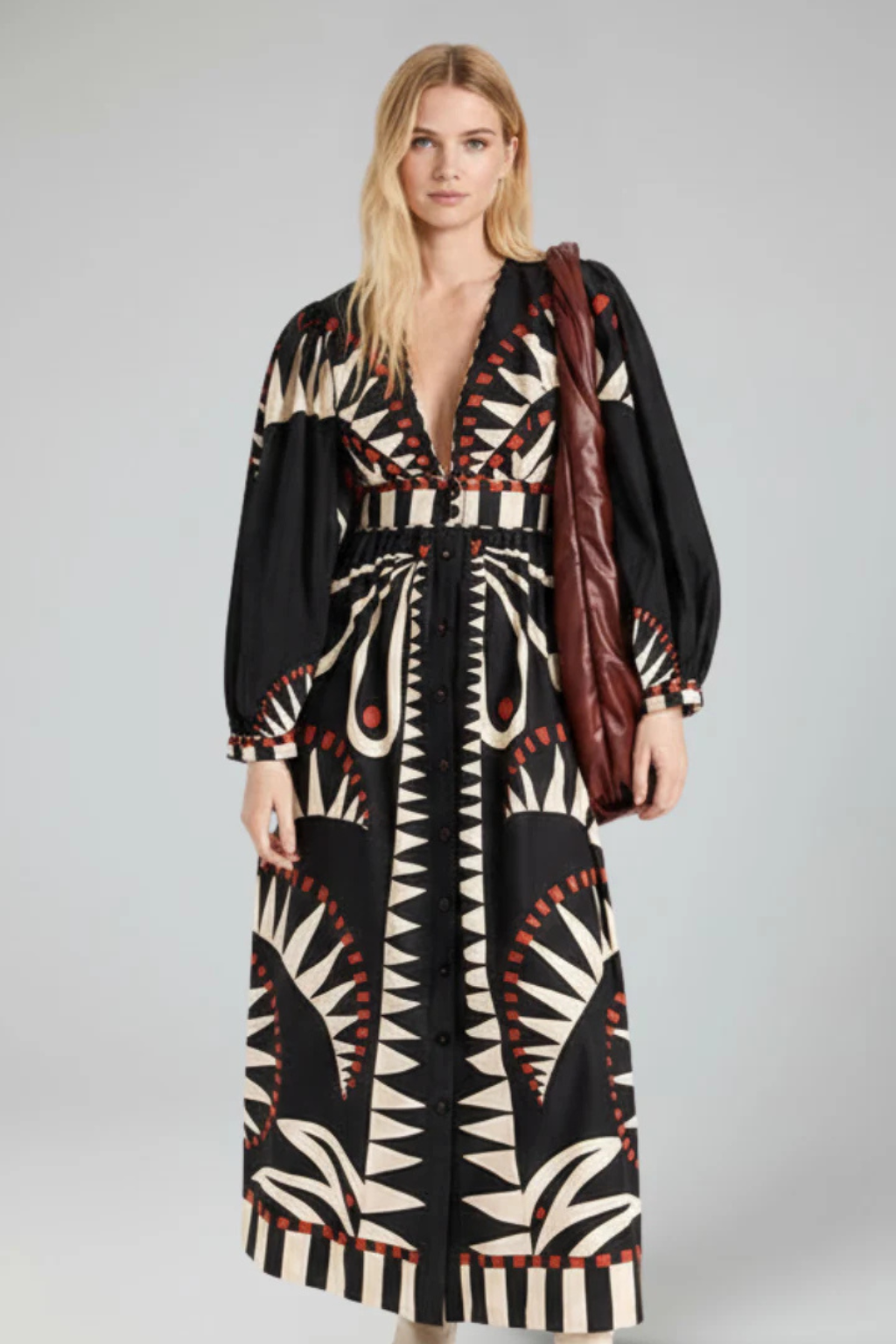 Thea – Vestido Maxi Estampado en Capas con Manga Larga