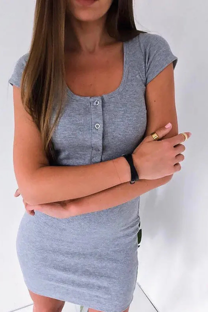 Niamh – Vestido Mini Bodycon de Punto Acanalado con Botones