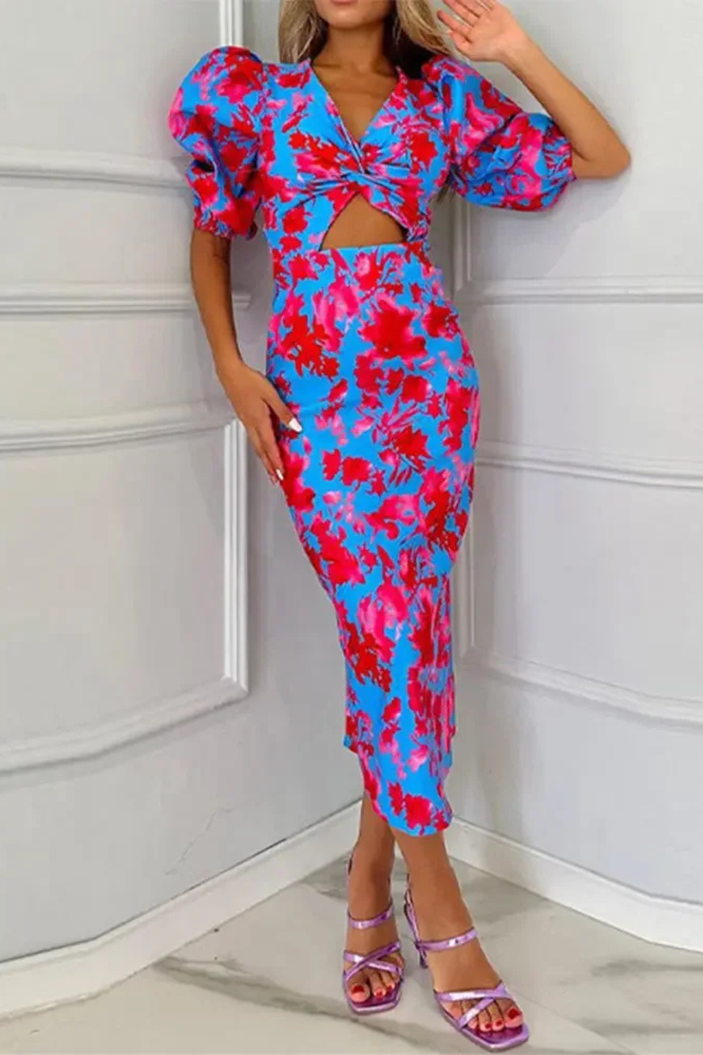 Sophia – Vestido Midi Floral con Manga Globo