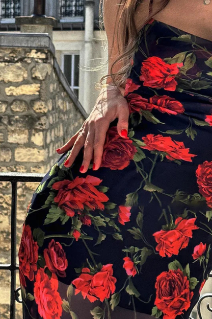 Elara – Vestido Maxi Floral con Tirantes Finos de Verano
