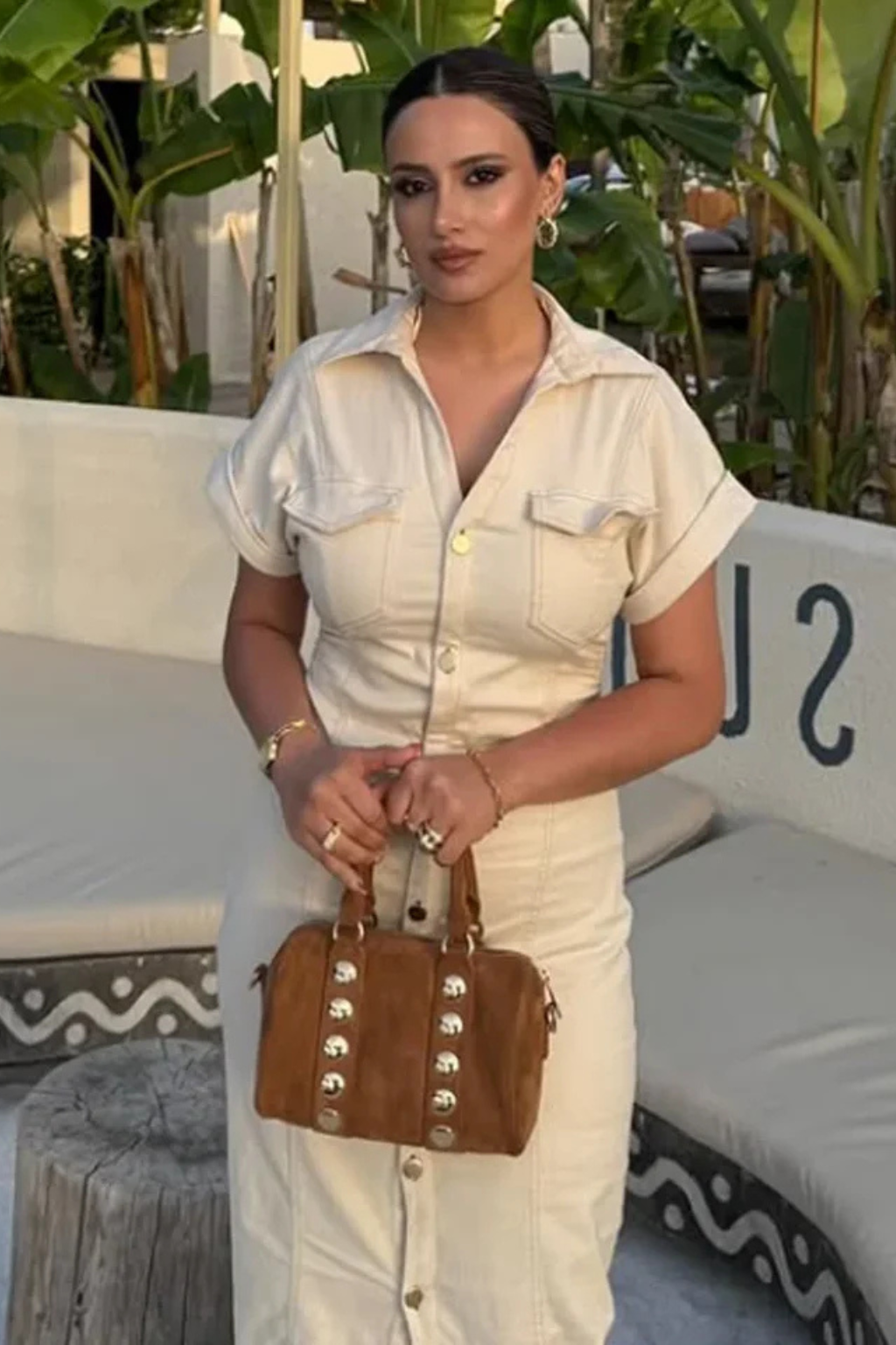 Orla – Vestido Camisero Midi de Denim Ajustado con Botones