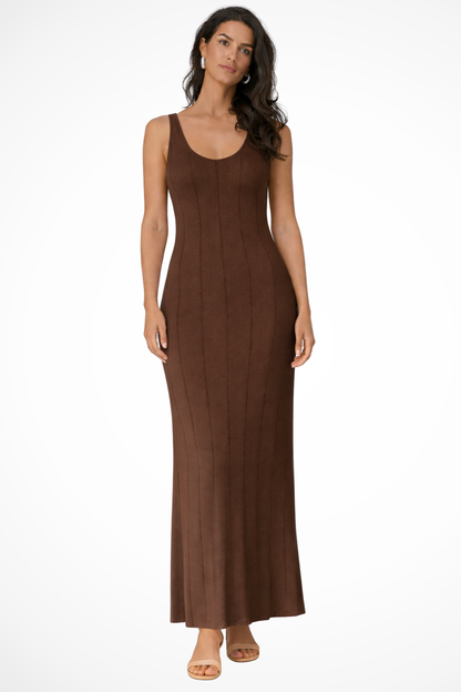 Serena – Vestido Maxi de Punto Negro con Escote en V Profundo