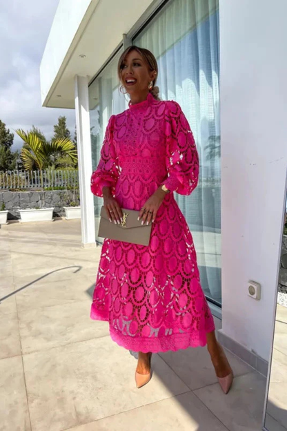 Mathilde – Vestido Midi de Encaje con Cuello Alto y Manga Larga para Boda