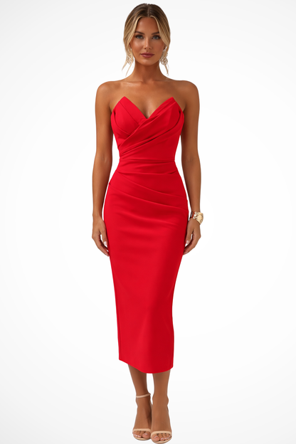 Genevieve – Vestido Midi sin Tirantes con Escote Corazón y Fruncido