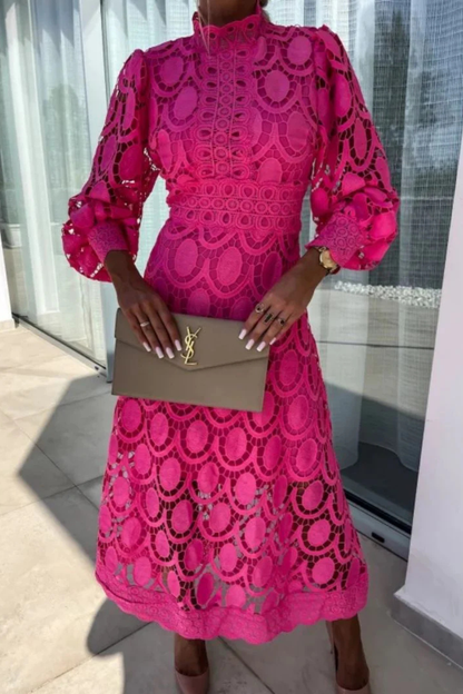 Mathilde – Vestido Midi de Encaje con Cuello Alto y Manga Larga para Boda