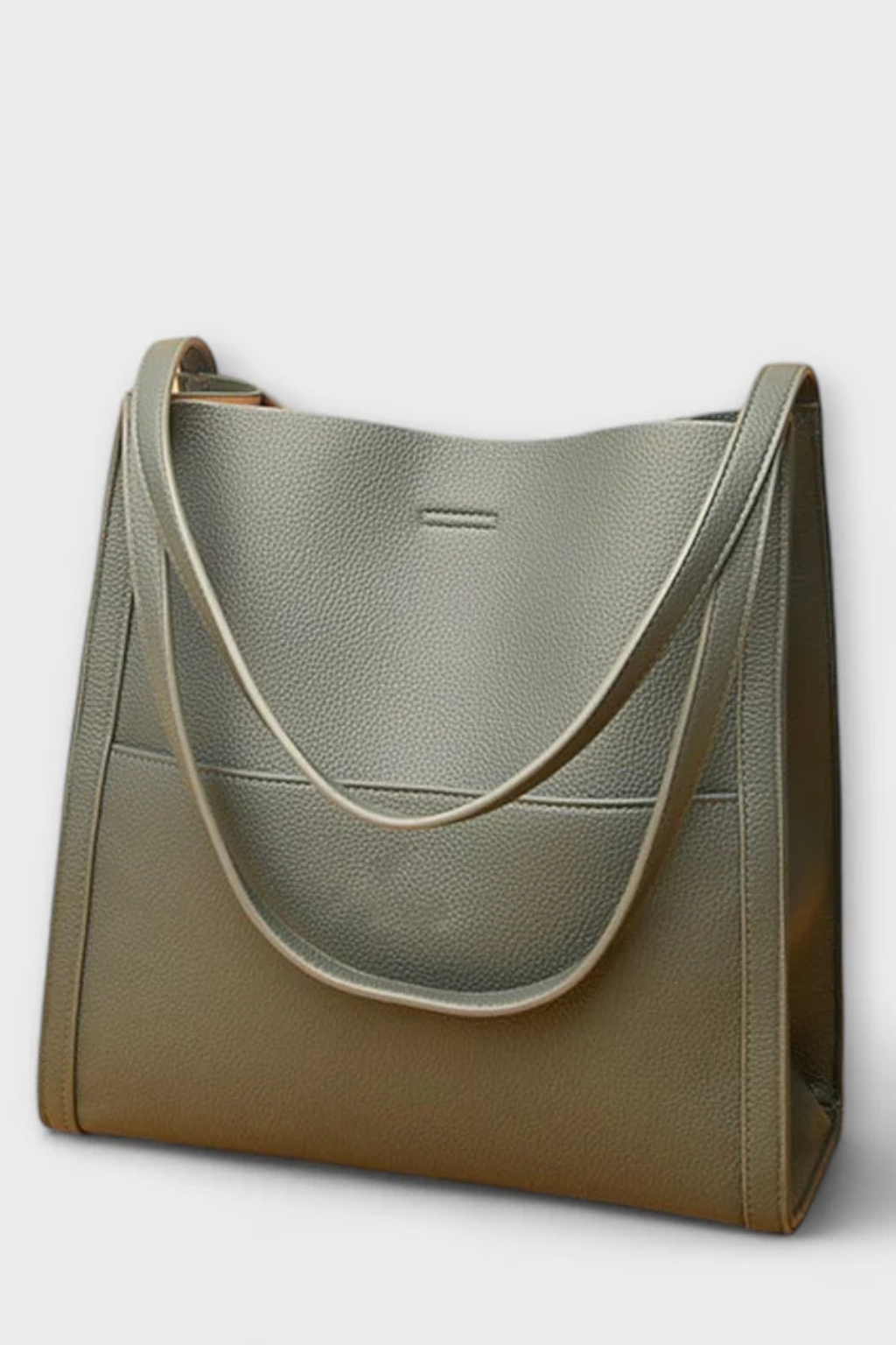 Neva – Bolso Tote Estructurado con Bolsillo Frontal Texturizado