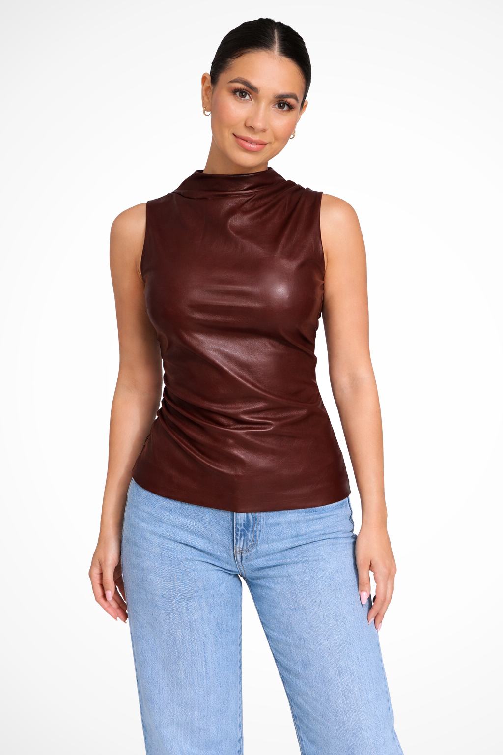 Marlowe – Top sin Mangas de Cuello Alto Elegante