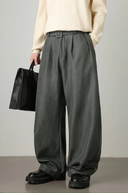 Ledger – Pantalón de Pierna Ancha con Cintura Alta y Cinturón para Hombre