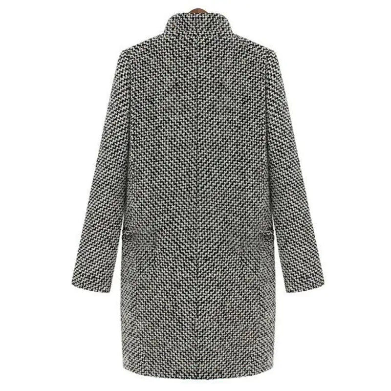 Detalle abrigo mujer Colette – vista frontal | Horizoncor