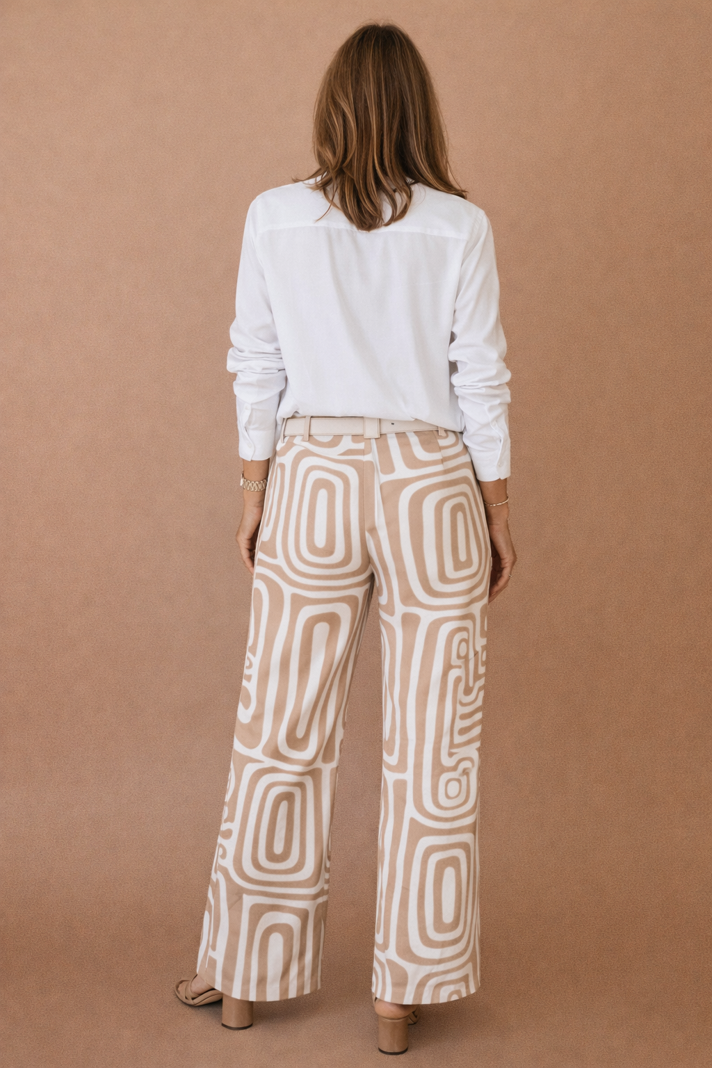 Conjunto para Dama Elaris – vista lateral | Horizoncor