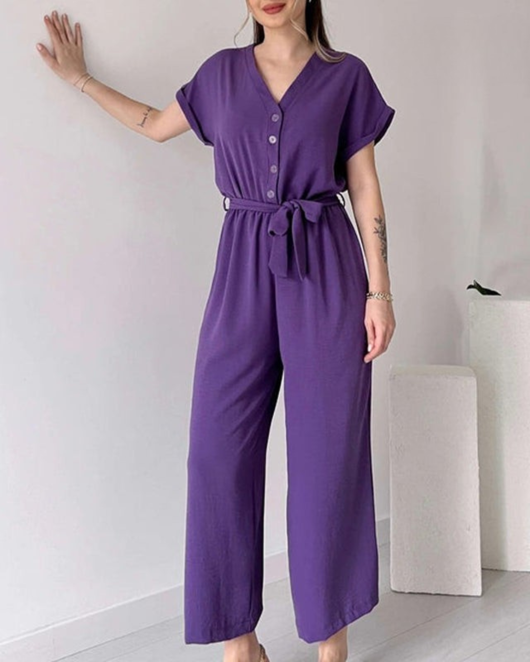 Detalle mono mujer Verona – vista frontal | Horizoncor