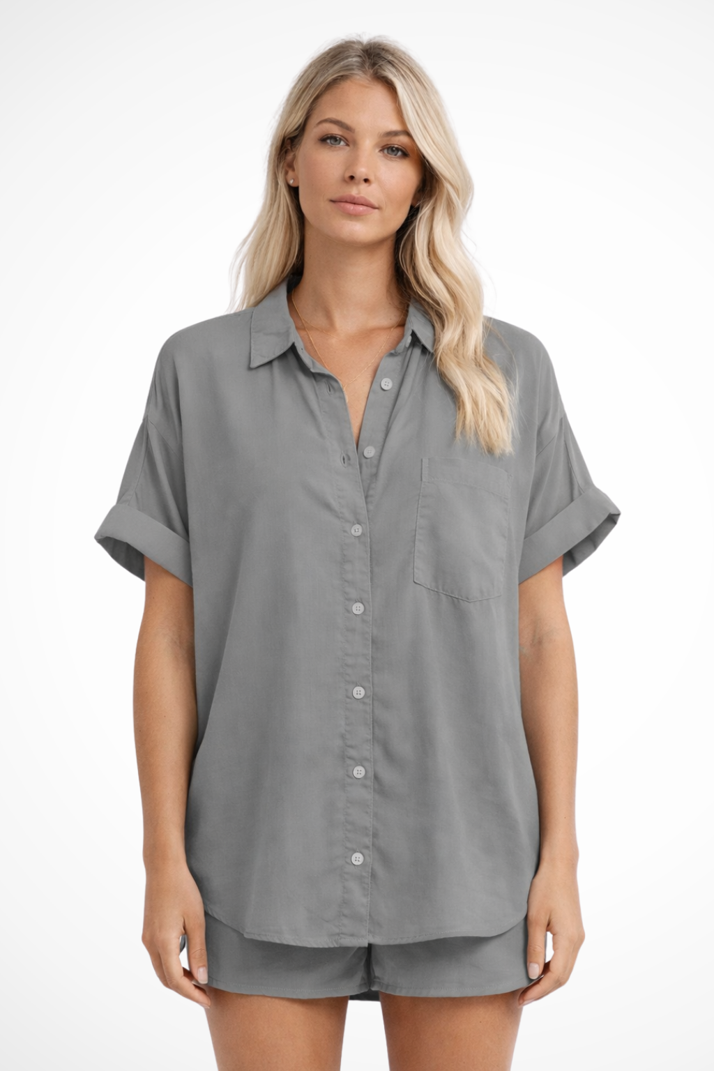 Phoebe – Camisa Oversize de Manga Corta con Bolsillo en el Pecho