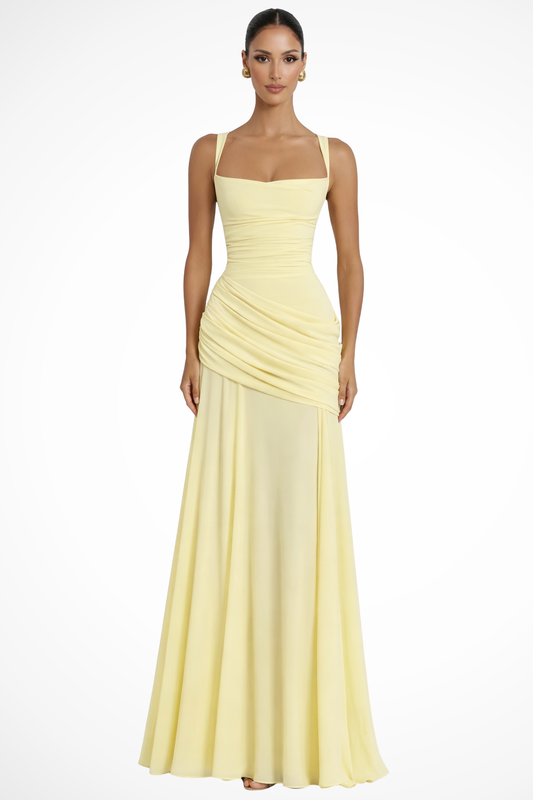 Clarisse – Vestido Maxi Línea A con Escote Cuadrado y Fruncido para Boda