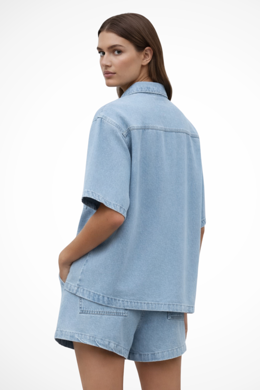 Sadie – Conjunto de Camisa Denim con Botones y Shorts