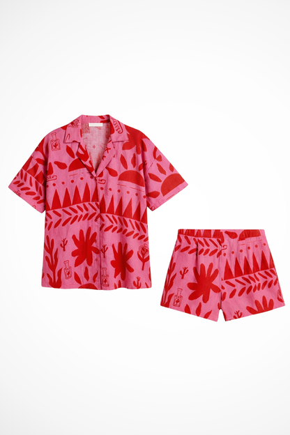 Nina – Conjunto de Camisa y Shorts Estampados con Cuello Camp