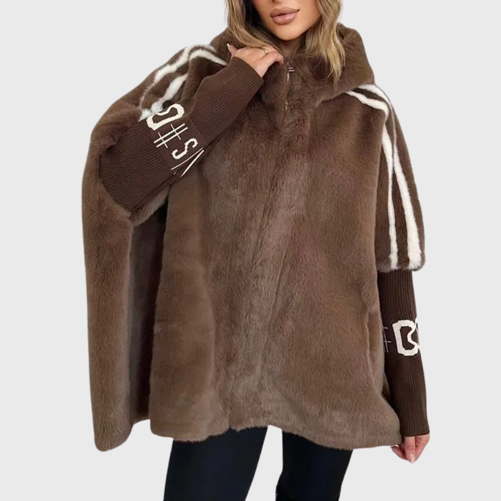 Modelo con chaqueta de mujer Sofia | Horizoncor México