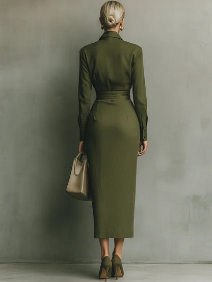 Modelo con vestido elegante Narelle | Horizoncor México