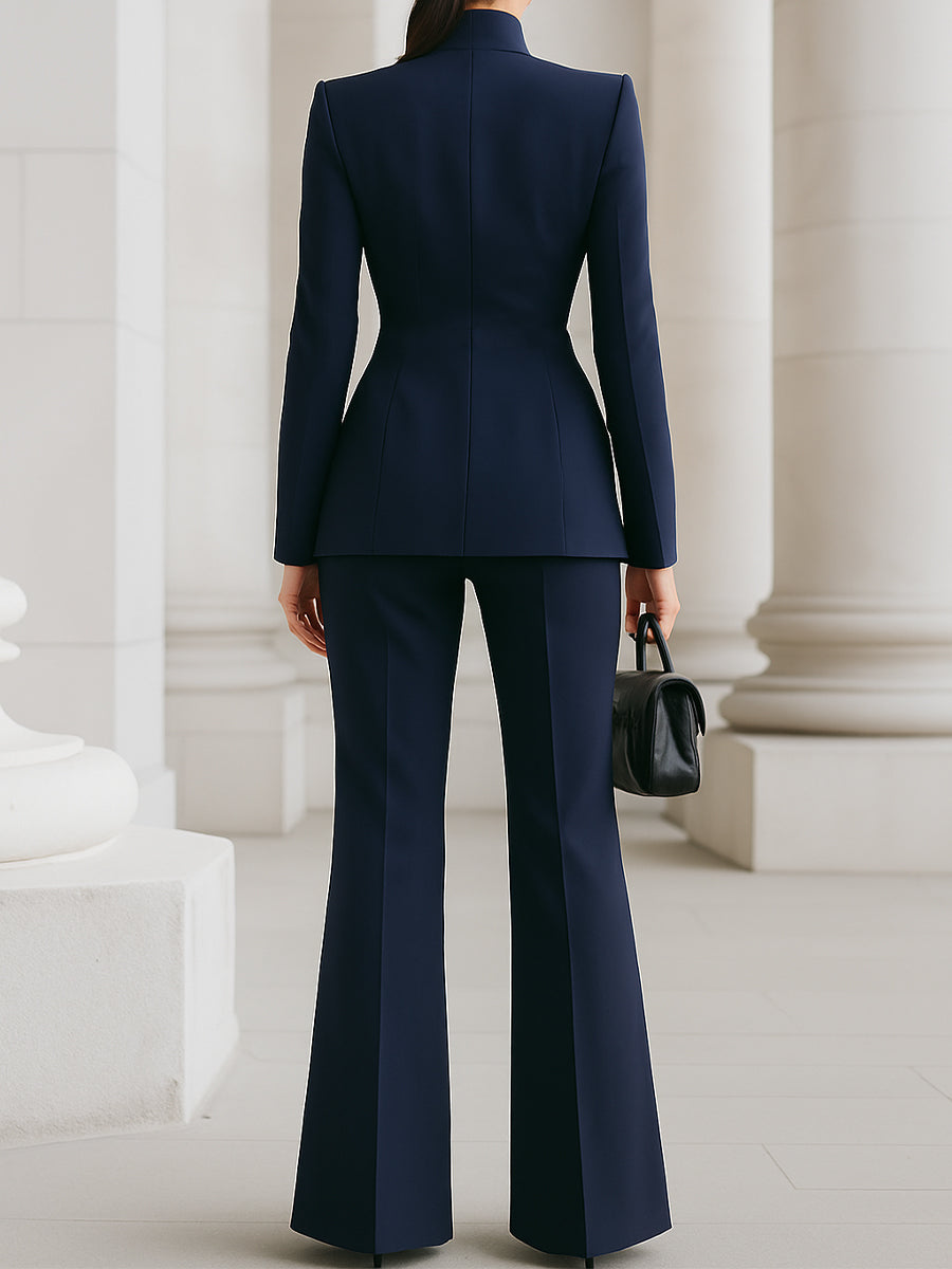 Modelo con conjunto elegante para dama Camille | Horizoncor México