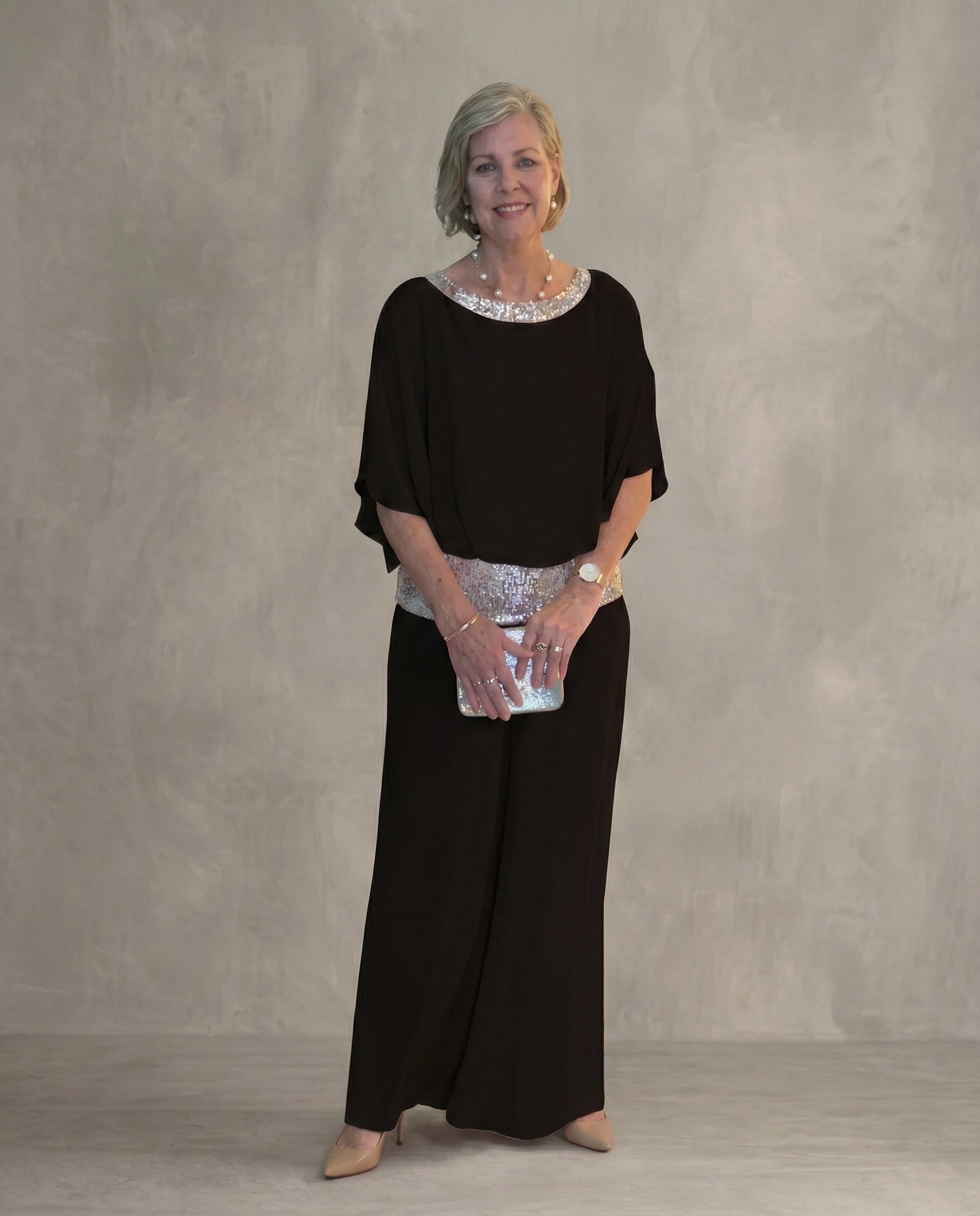 Conjunto Elegante para Dama Ember  Conjunto elegante de dos piezas – vista lateral | Horizoncor