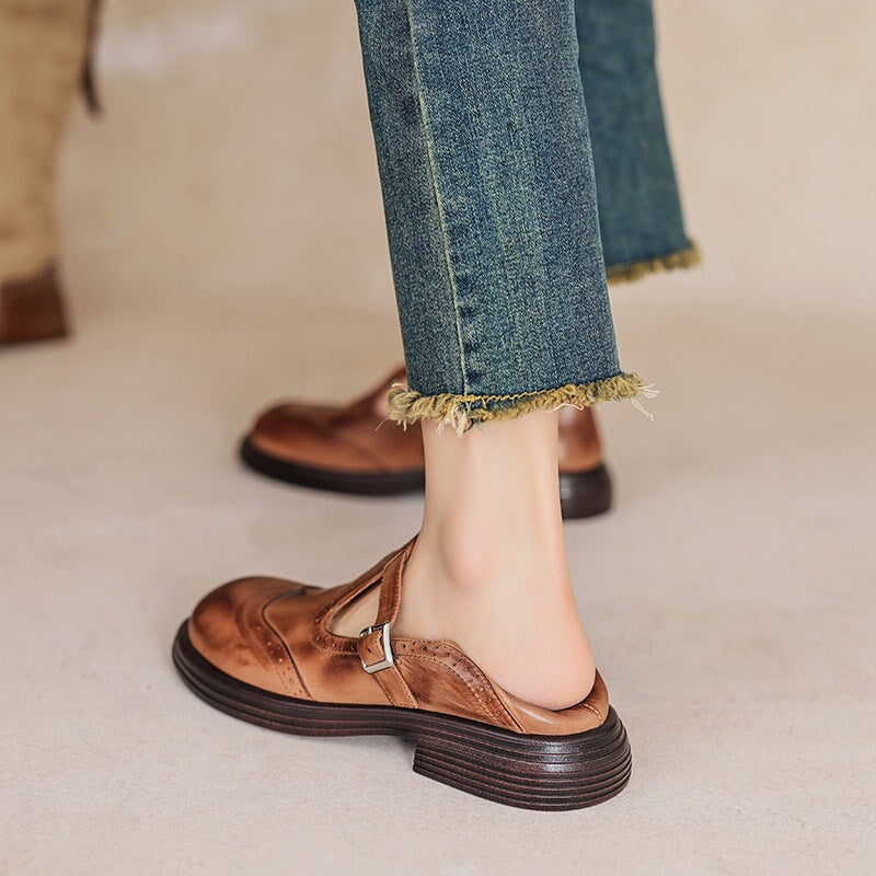 Modelo con zapatos de mujer Verda | Horizoncor México