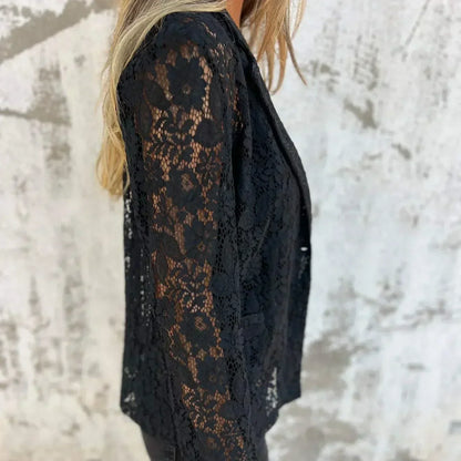 Detalle blazer mujer Hela – vista frontal | Horizoncor