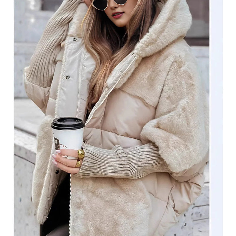 Modelo con blazer mujer Marcelina | Horizoncor México